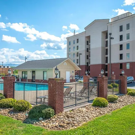 River Crossing Condos Pigeon Forge Exterior photo